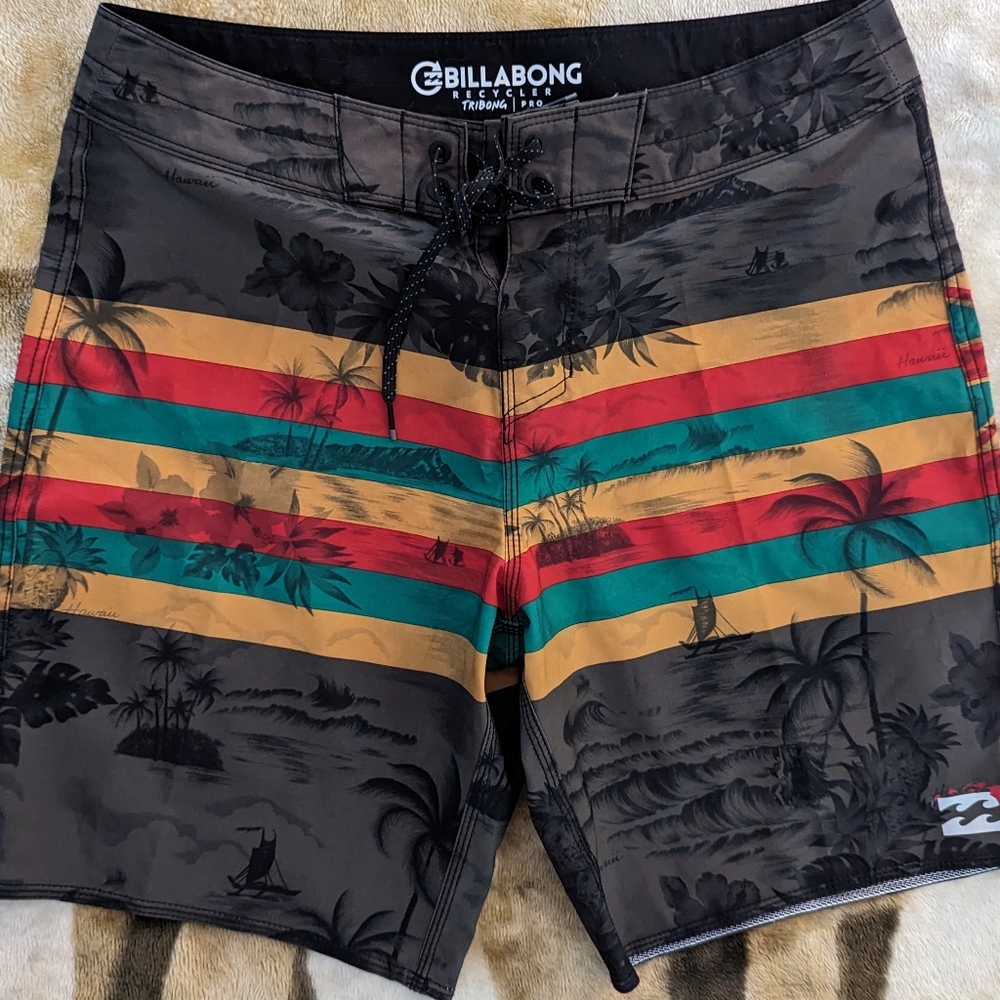 Billabong Hawai'i‎ Board shorts